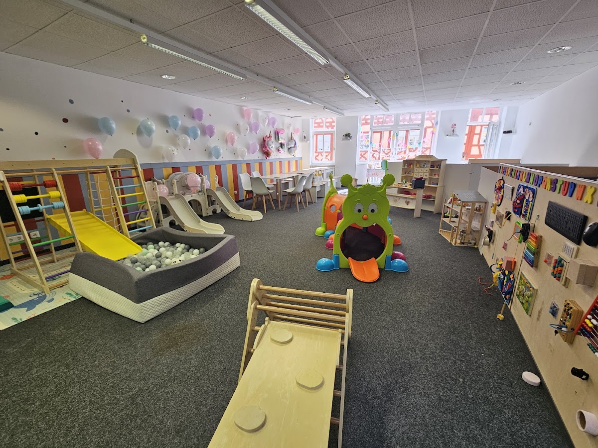 der Buckelwal Kindercafé