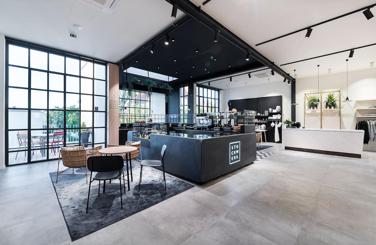 Café Stockwerk im M14