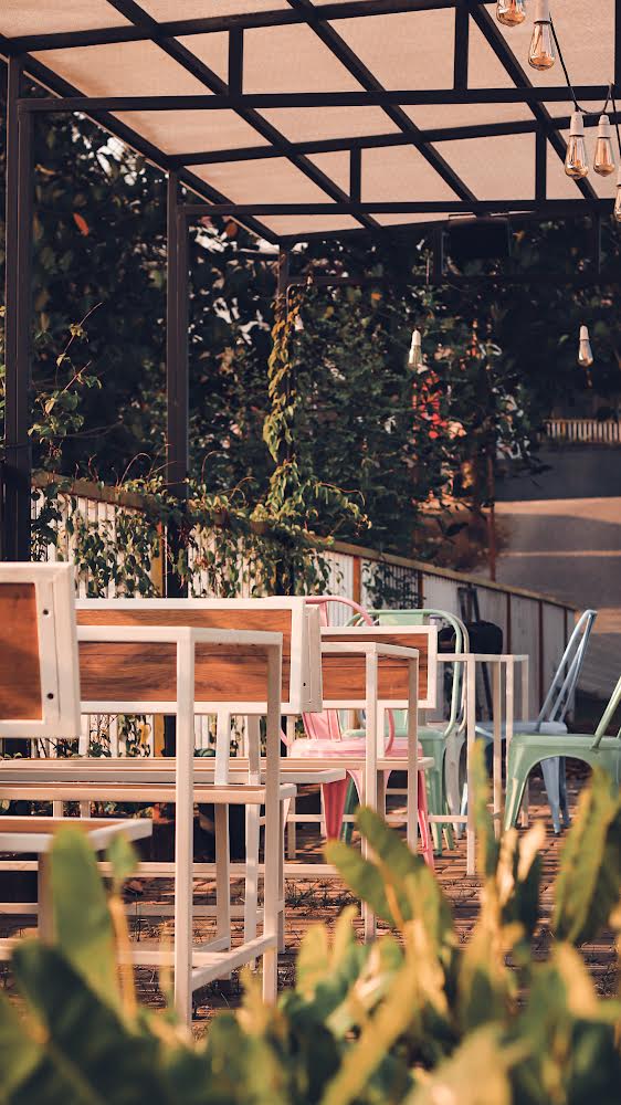 Loose Dancer Cafe Kakkanad