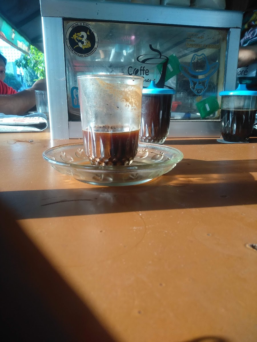 Coffee Breng And Lounge