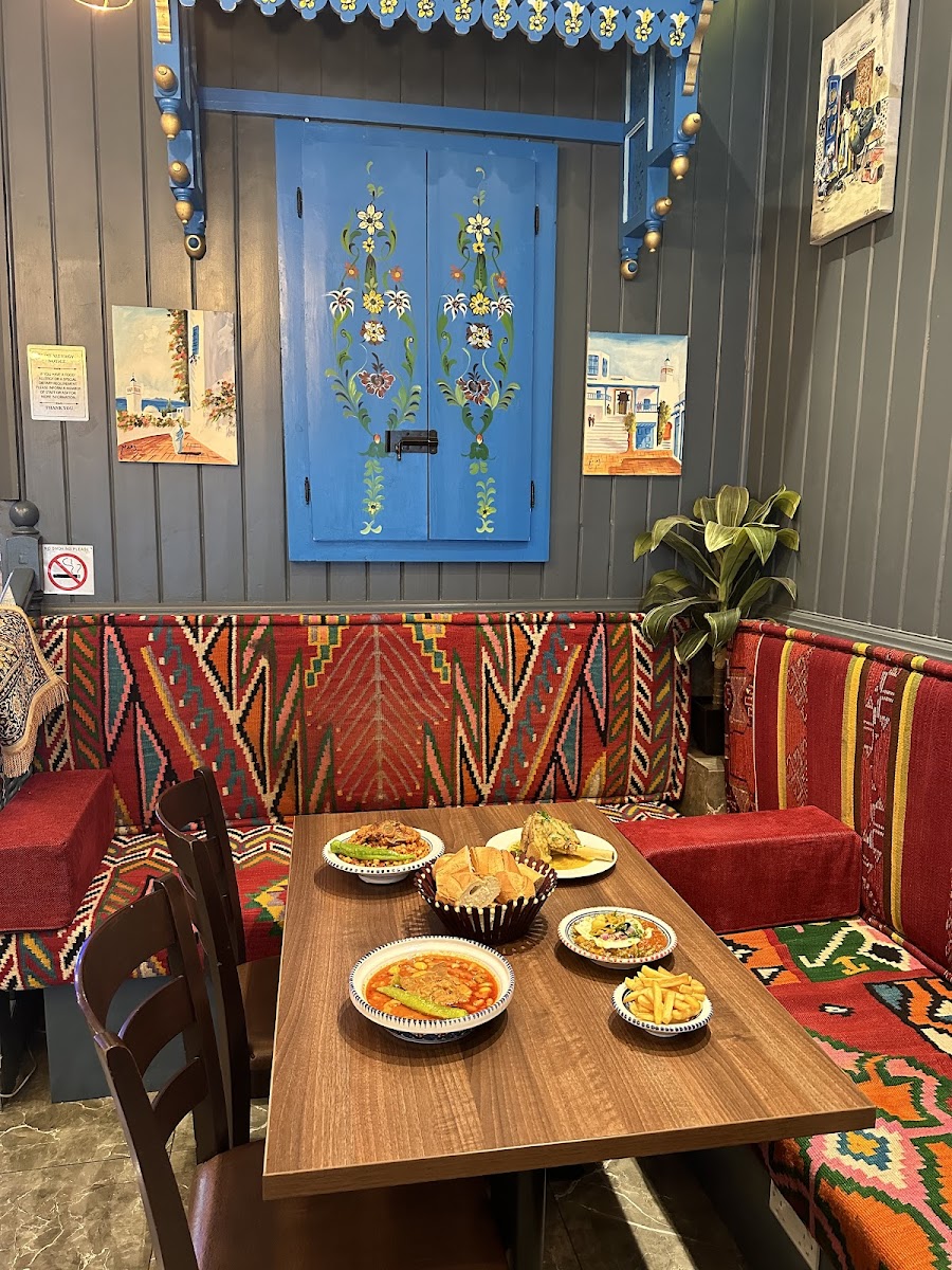 Carthage lounge coffee