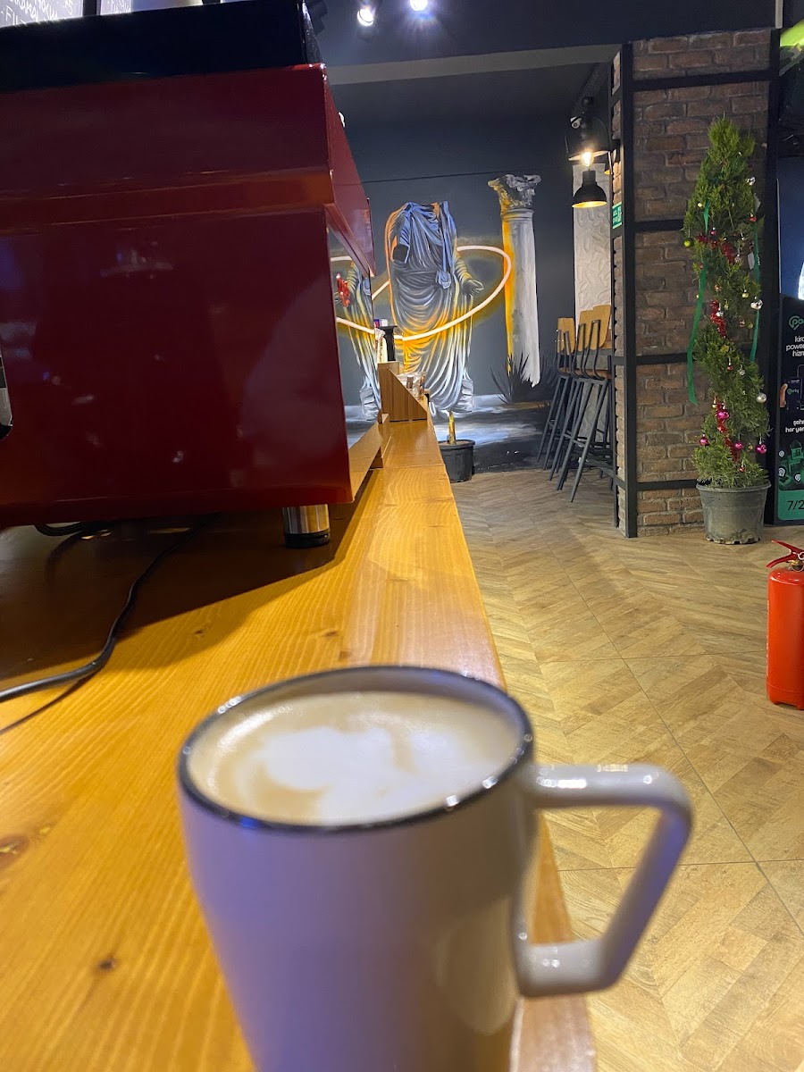 Heroon Coffee Tea & Bakery - 5