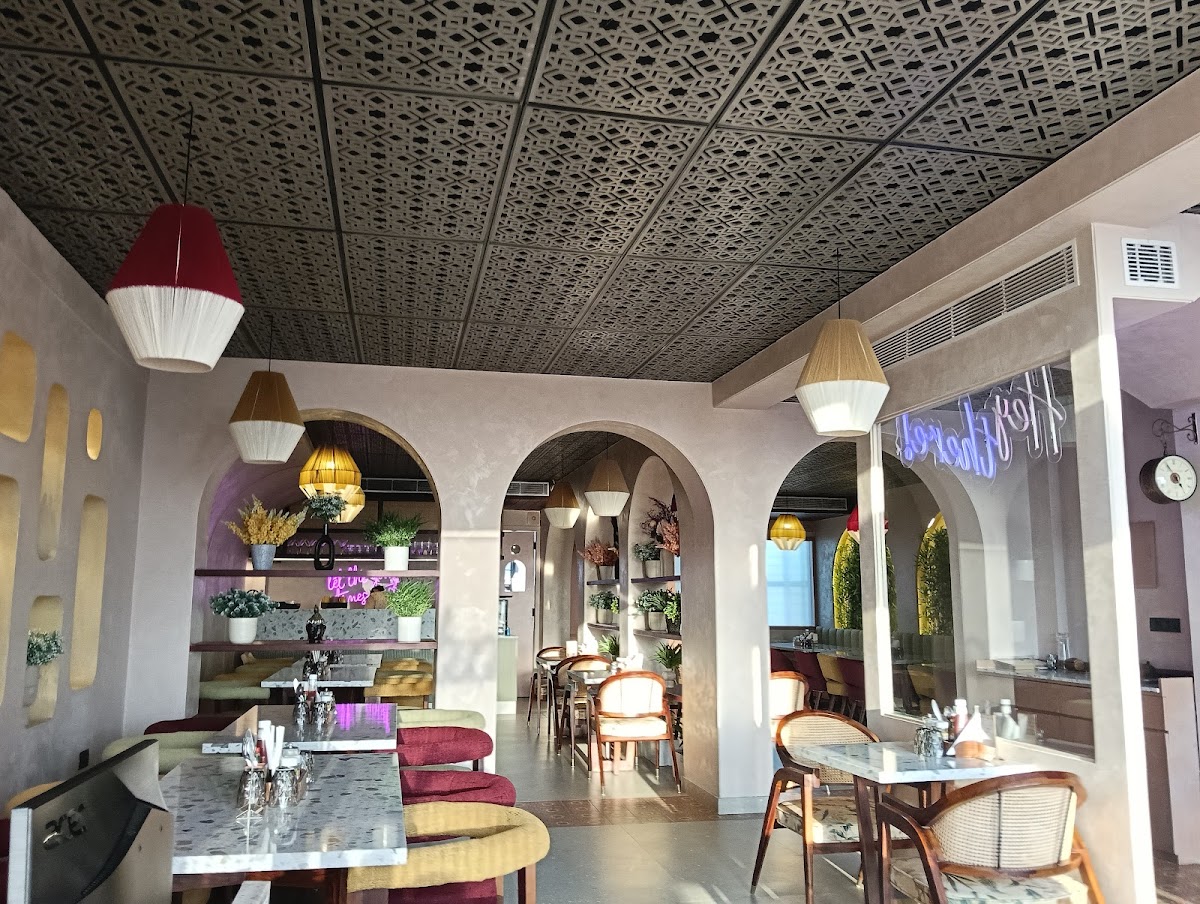 SABOR All Day Cafe - 4