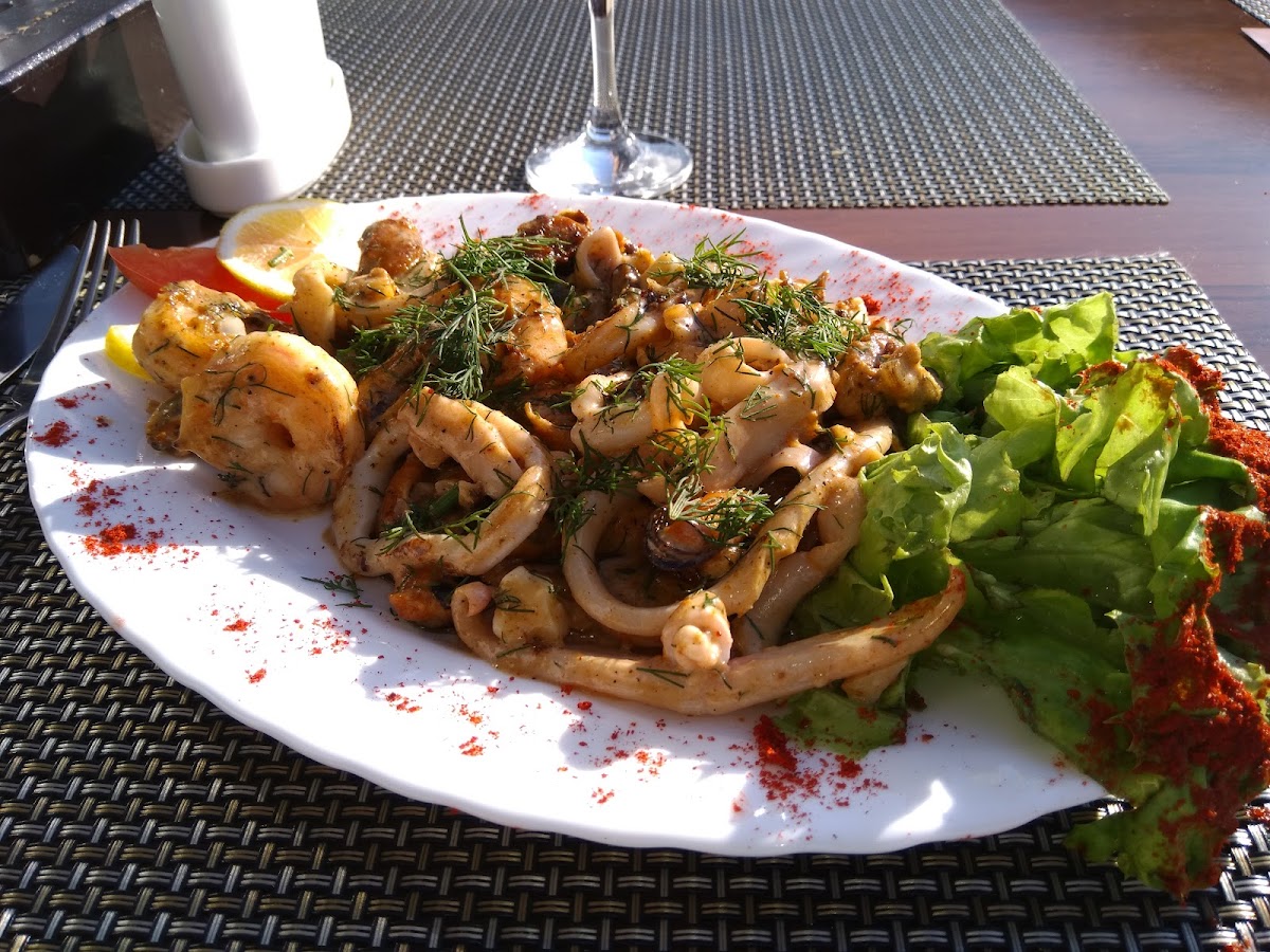 Kafe Zhemchuzhina - 2