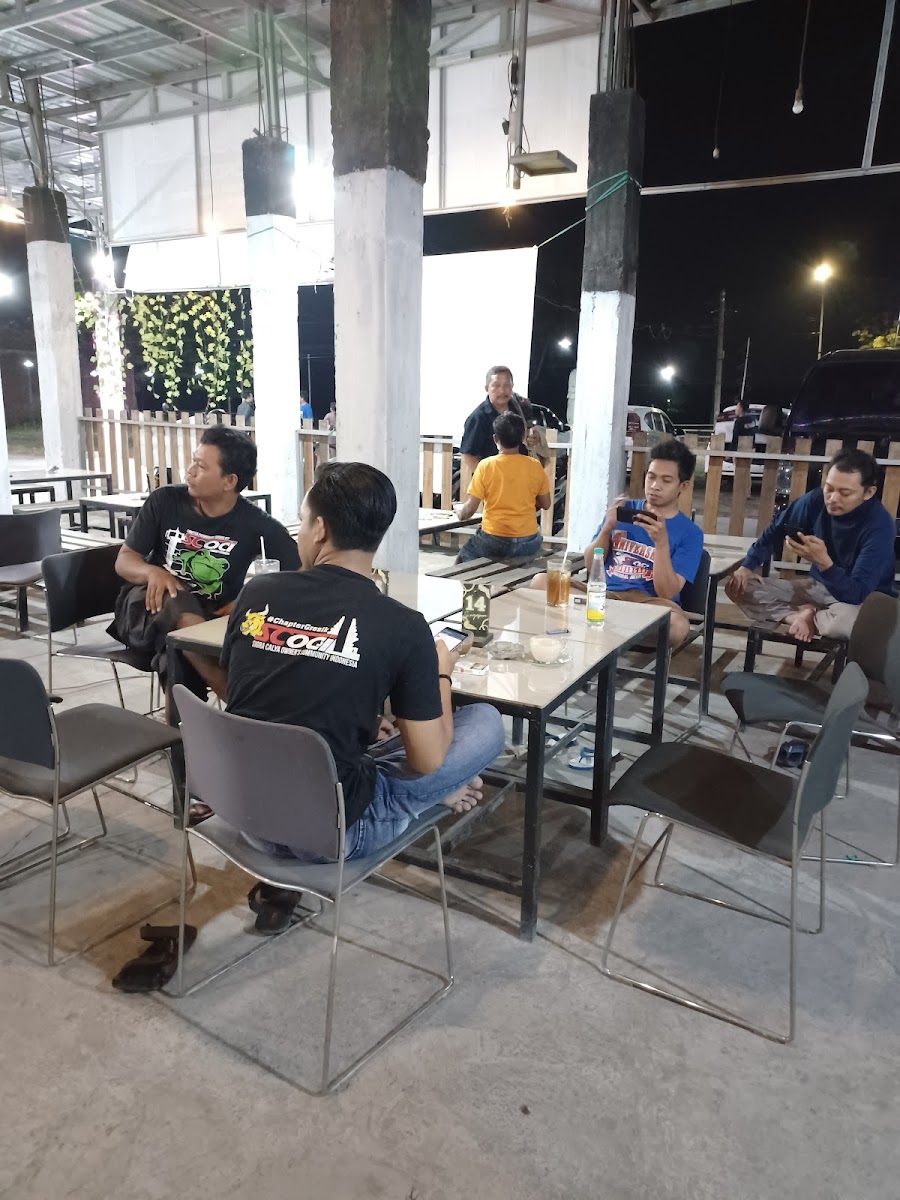 SURABAYA CAFE - 6