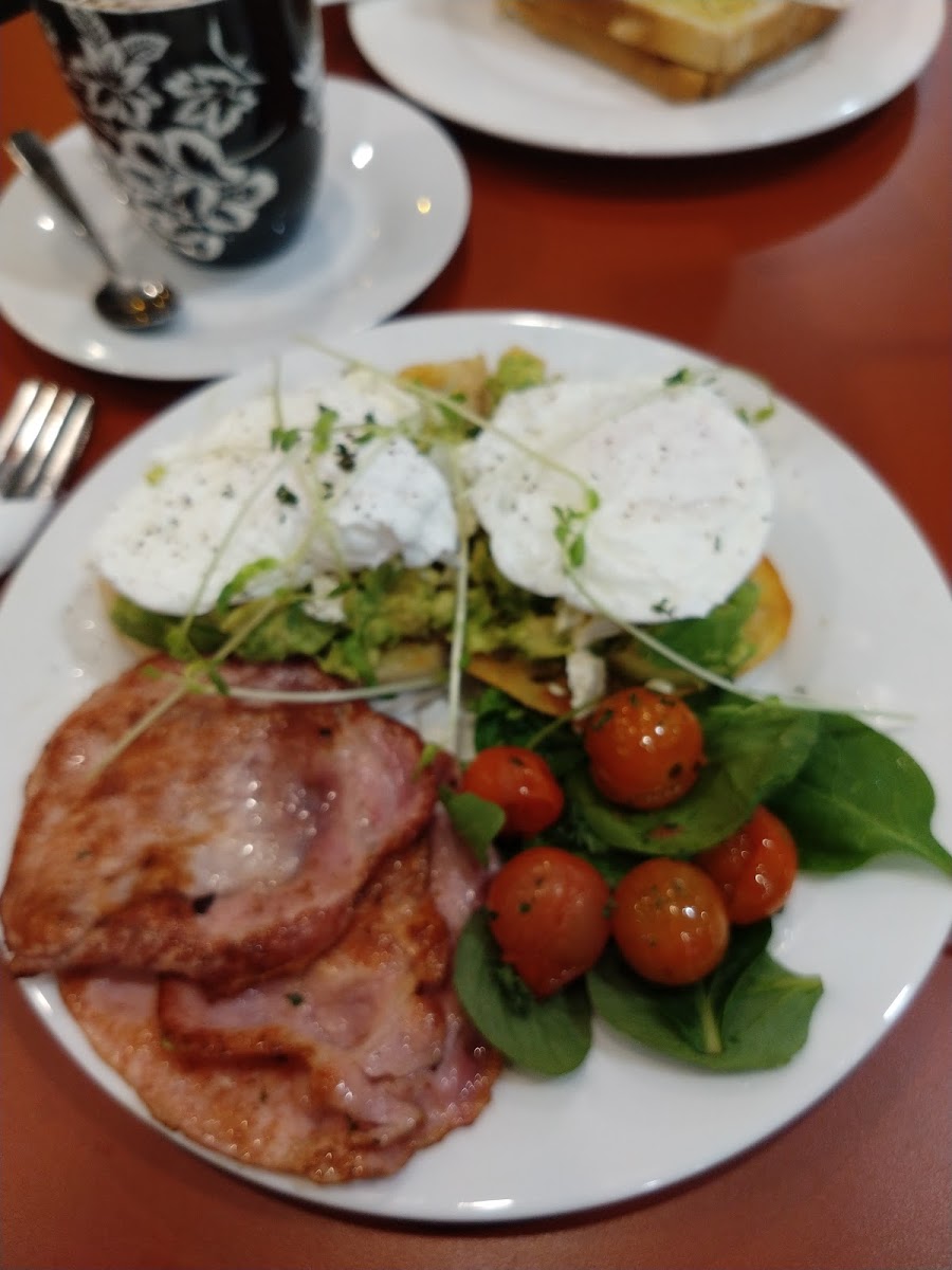 Dose Tropical Coffee Co. - 6