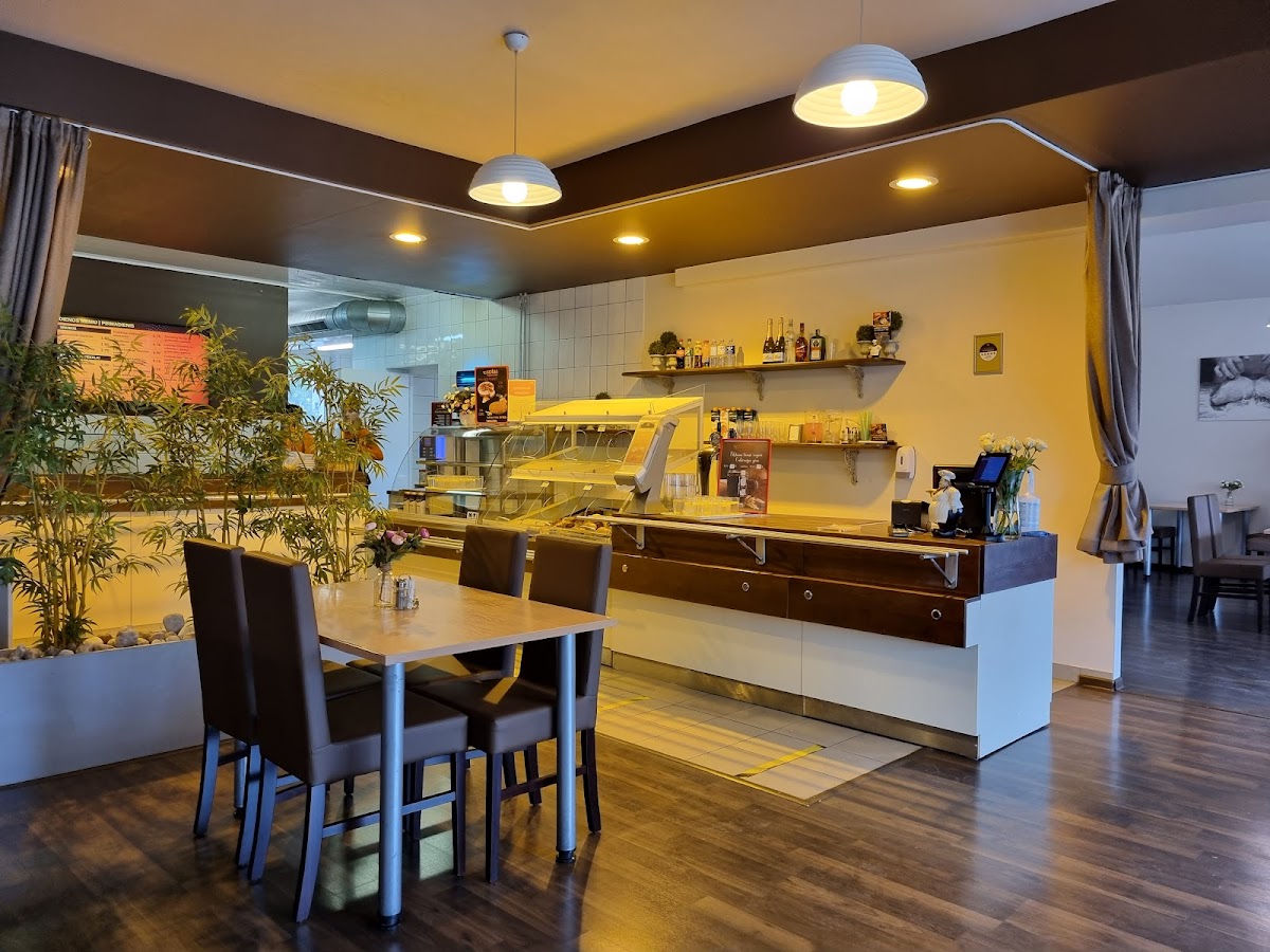 'Sotas' valgykla - kavine