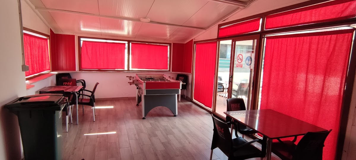 Cafetería Black & White