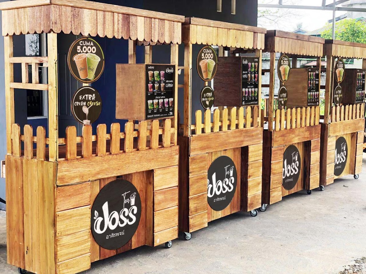 JOSS TEA INDONESIA (center)