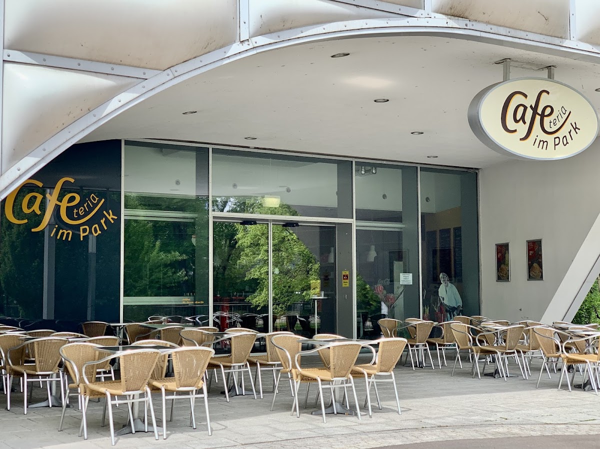 Cafeteria im Park - Augsburg