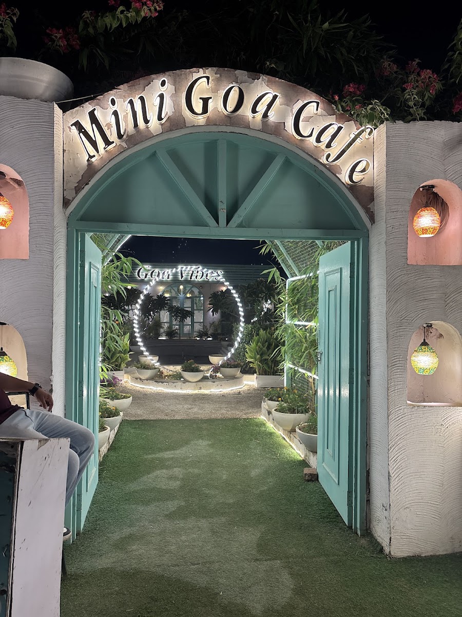 MINI GOA CAFE