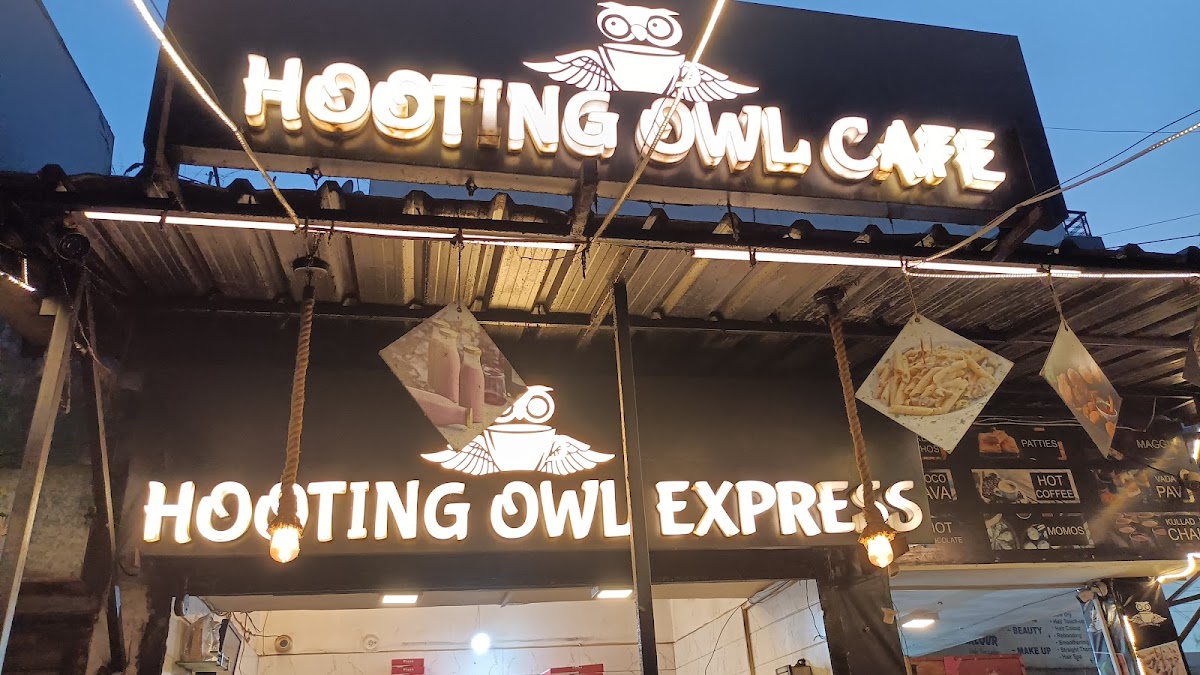 Hooting Owl Cafe