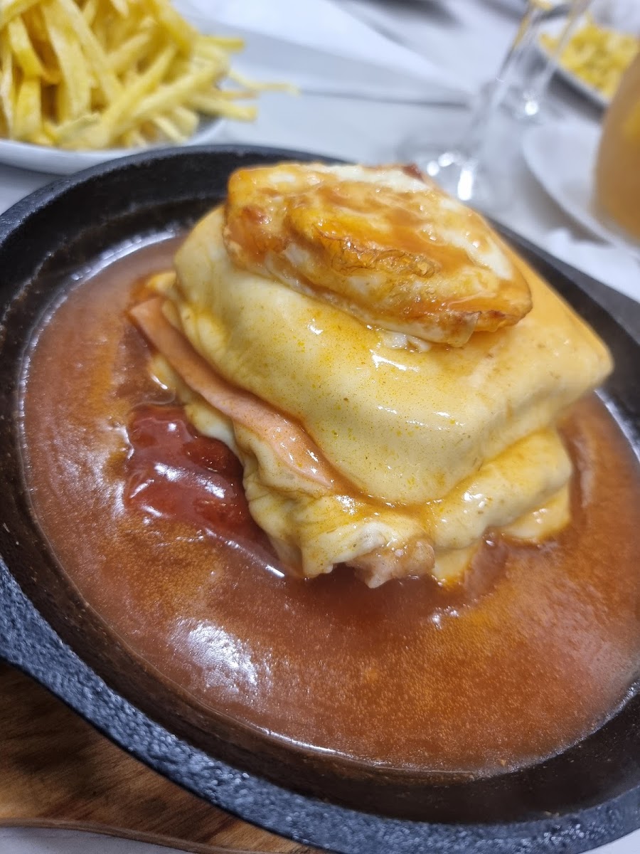 Café Santos, Toni e Ana - 2