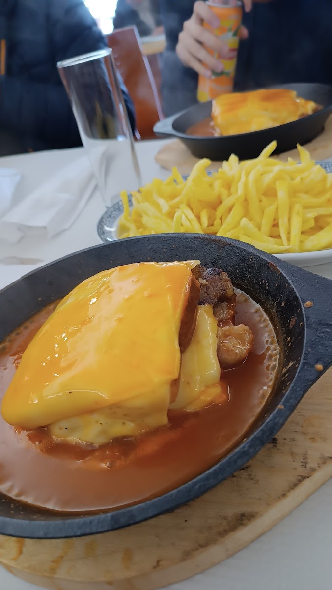 Café Santos, Toni e Ana - 9