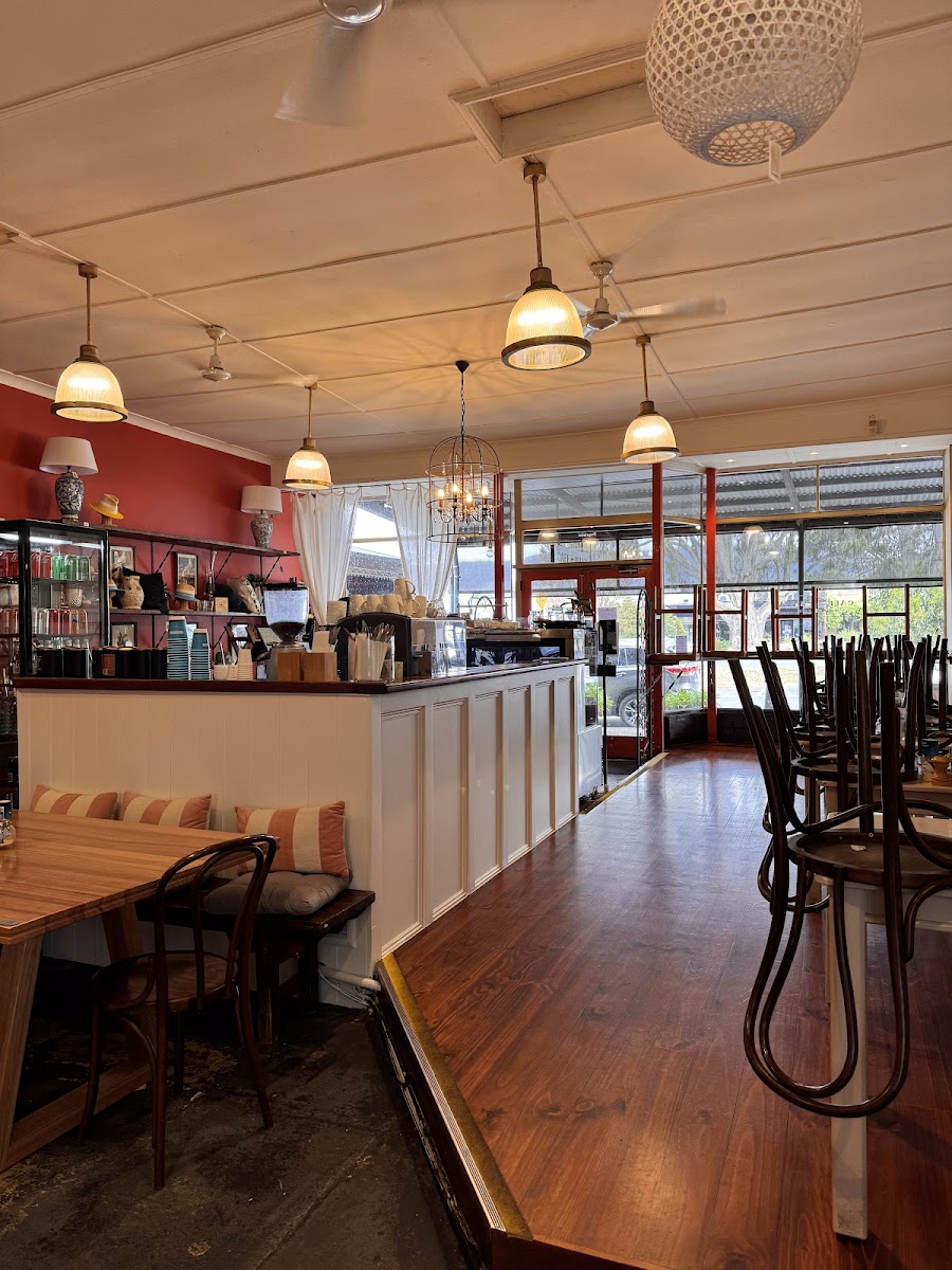 Cafe Maya Licensed Cafe - 10