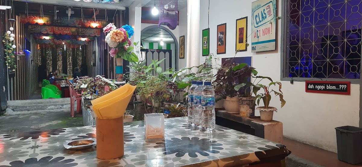 Bang Nell Resto & Coffee - 2