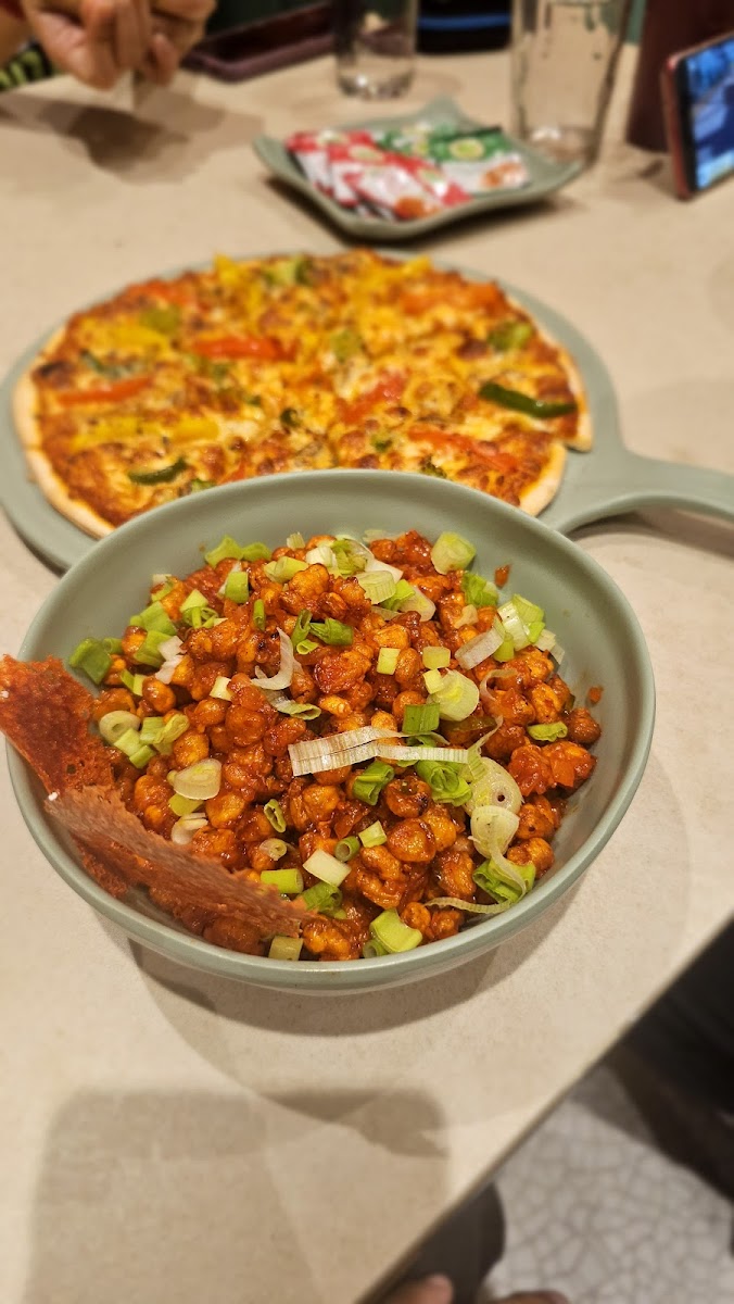 Toscana Cafe and Bistro - 9