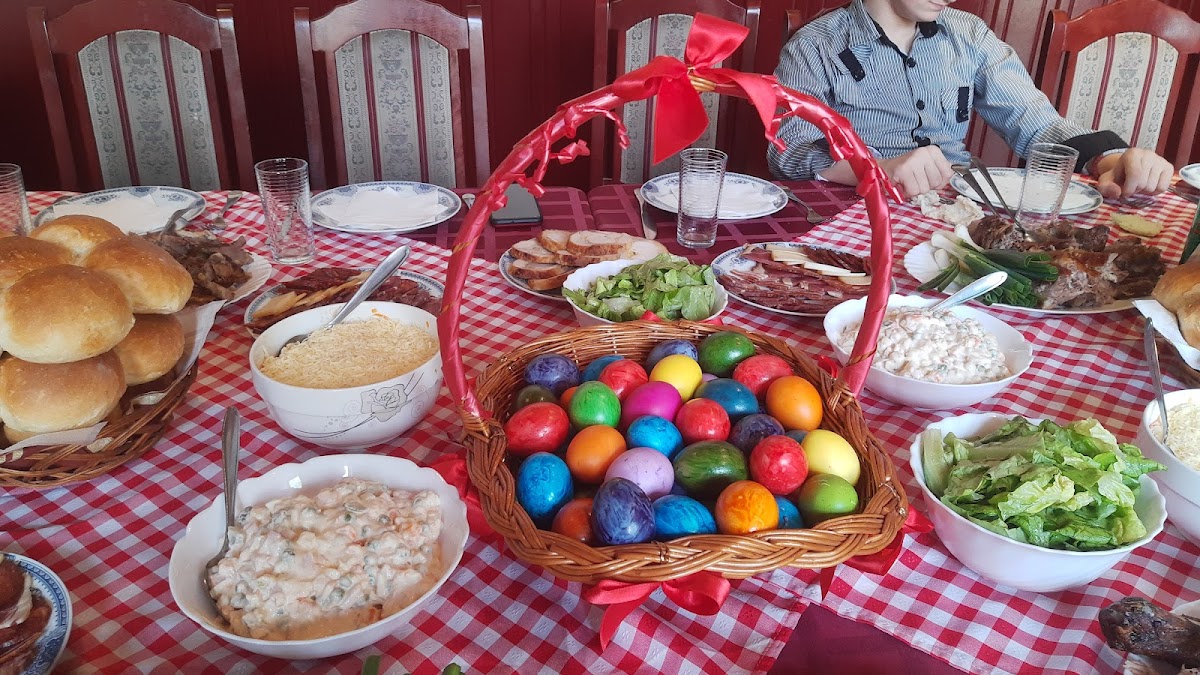 GRADSKA KAFANA - 10