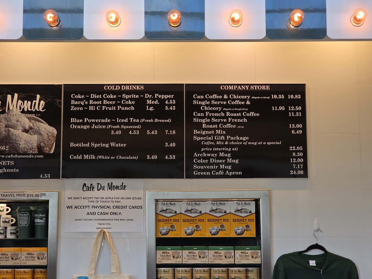 Cafe Du Monde - 8