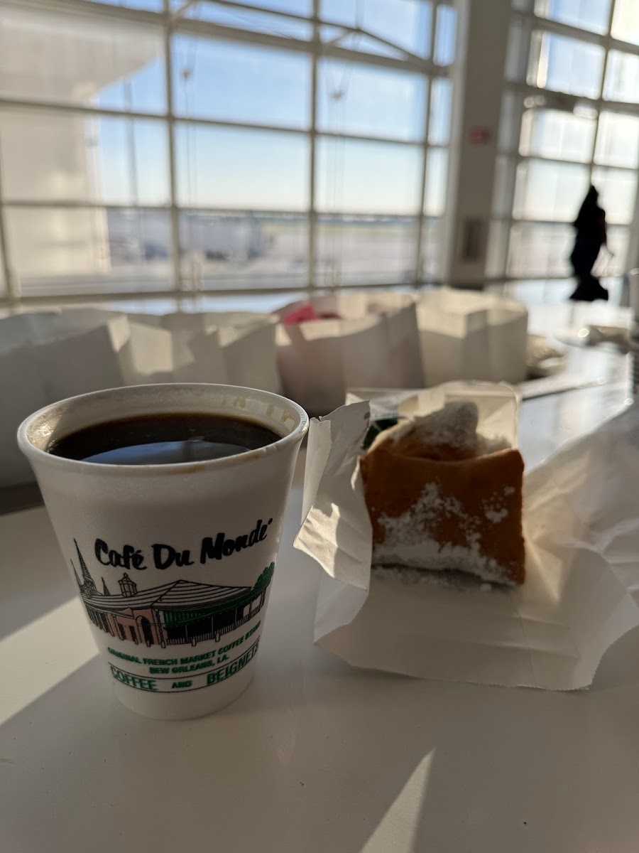 Cafe Du Monde - 8