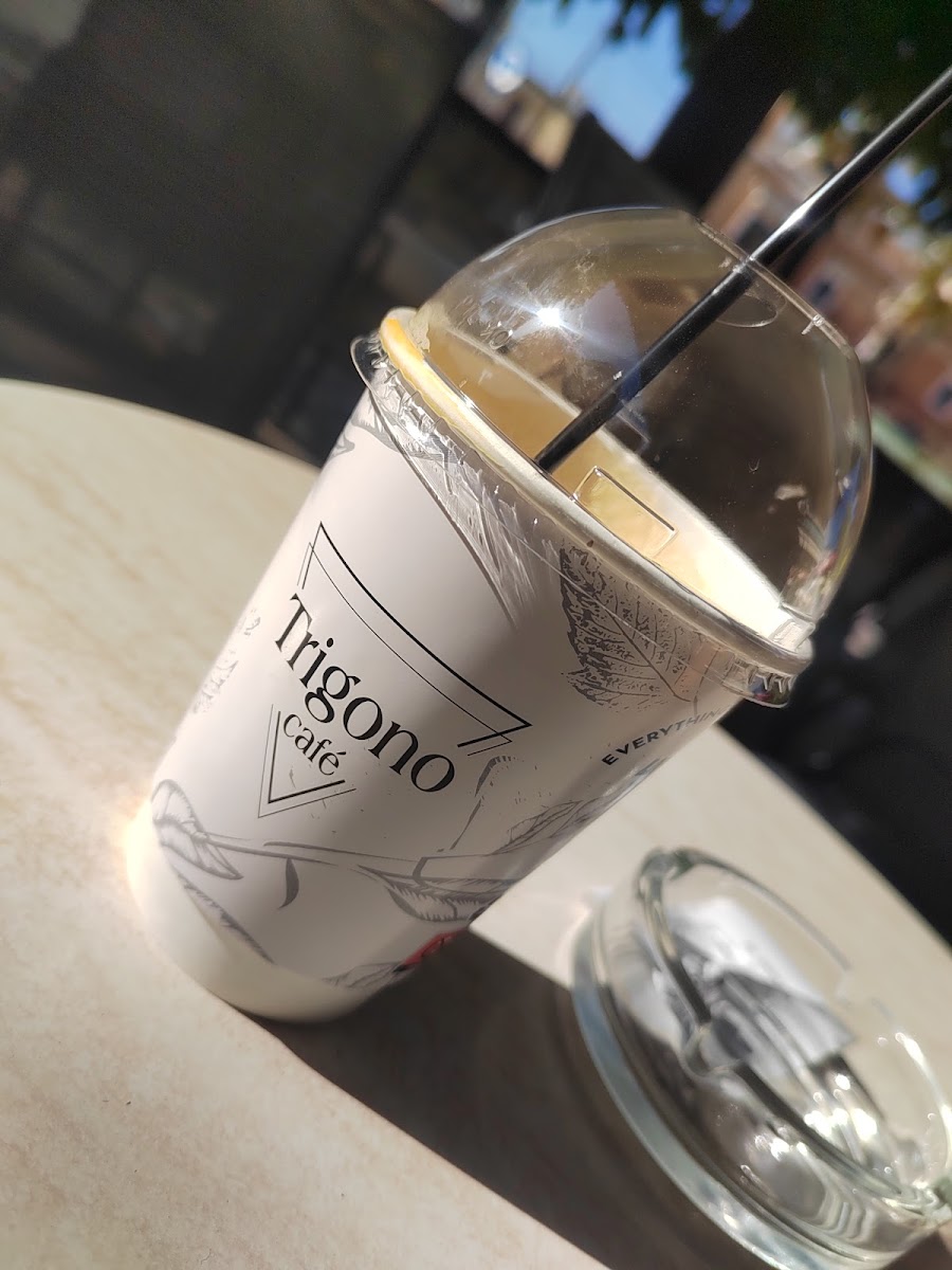Trigono Cafe