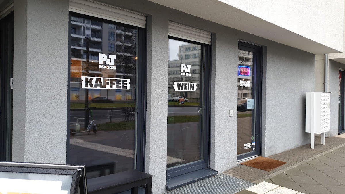 Paul and Tim - Cafe & Bar