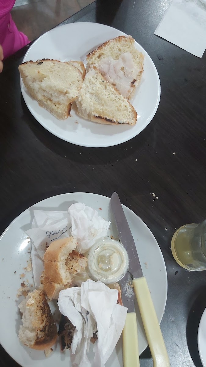 Nueva Avenida Cafeteria