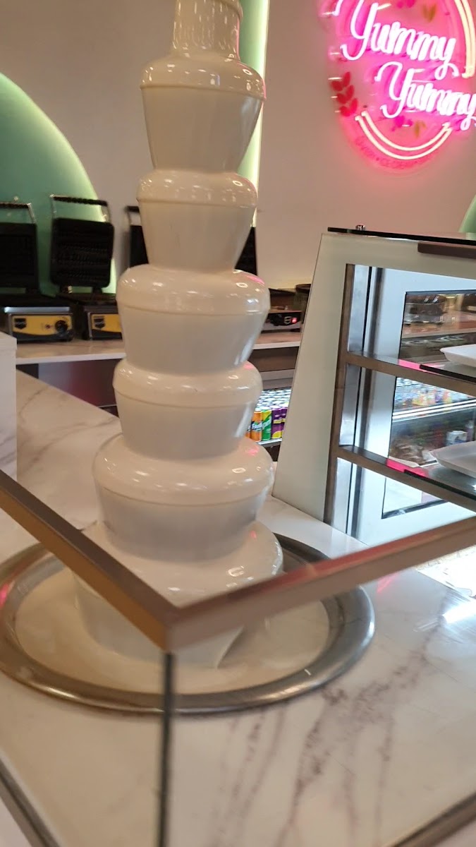 Sweet Life Nuri's Cakes - 2