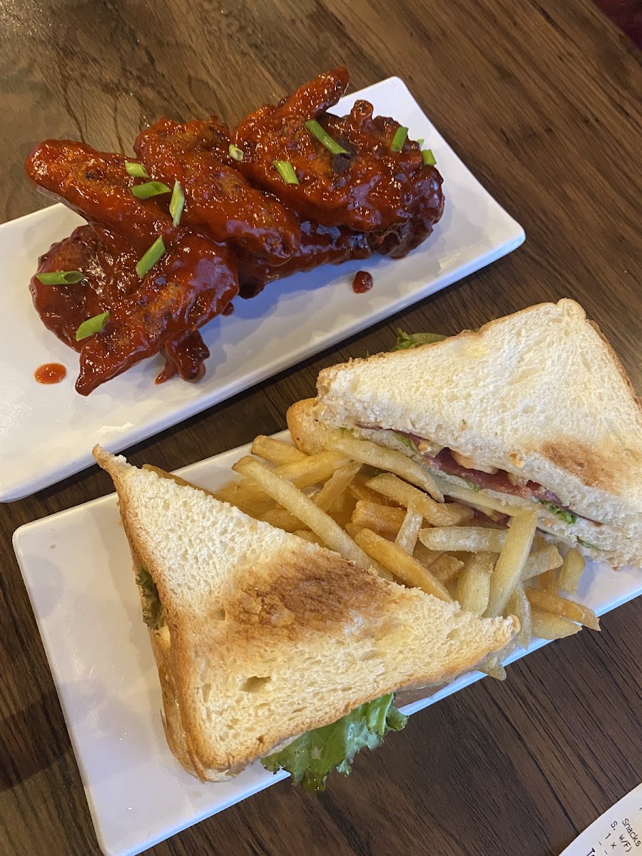 Brew Avenue Cafe - Food and Drinks Station - 8