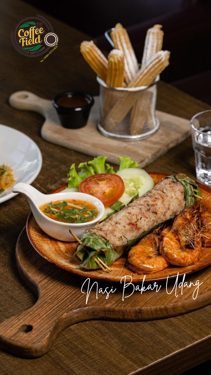 Coffee Field Café & Resto - 3