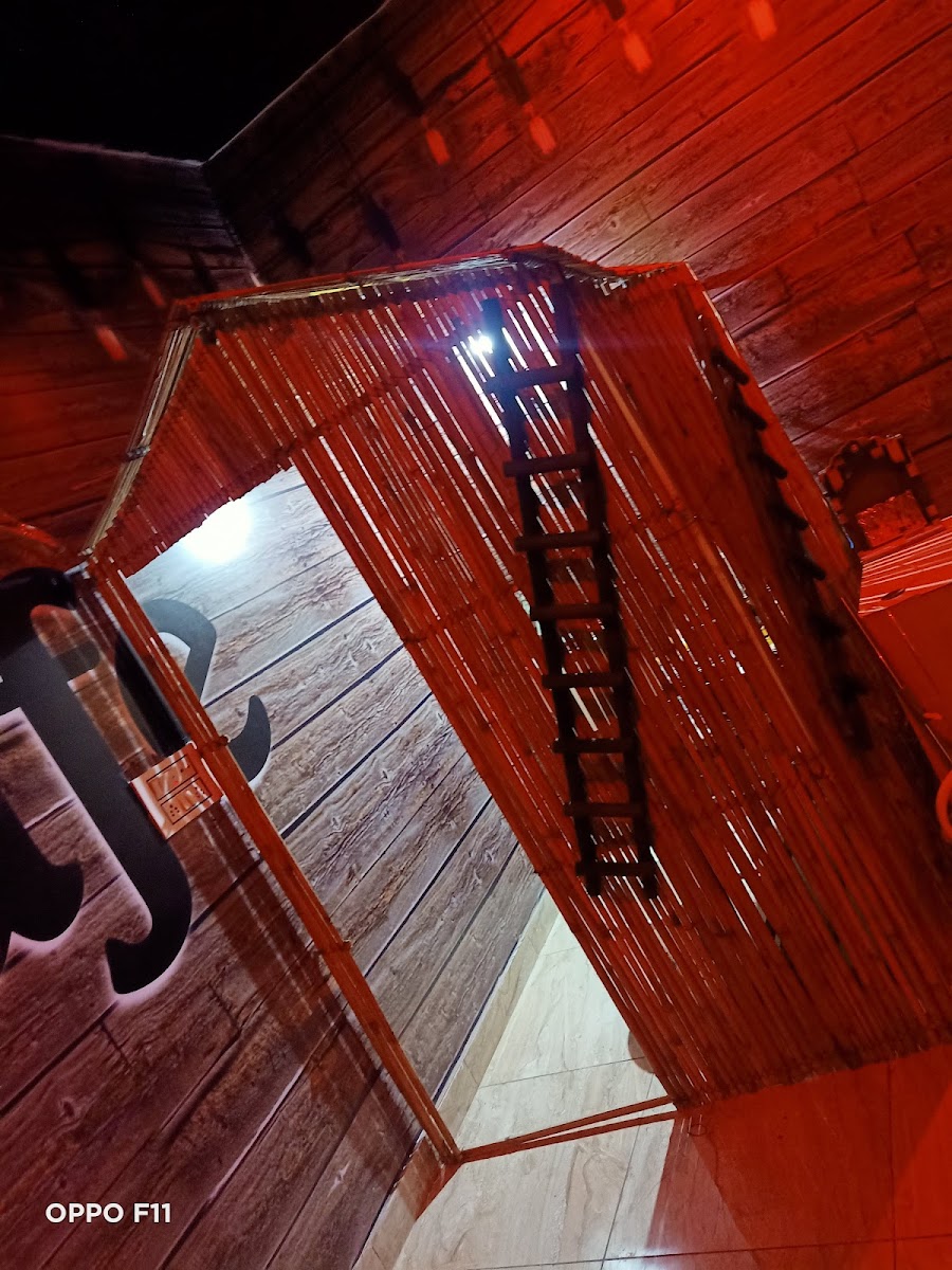 Black Bird Hotel &Cafe - 3