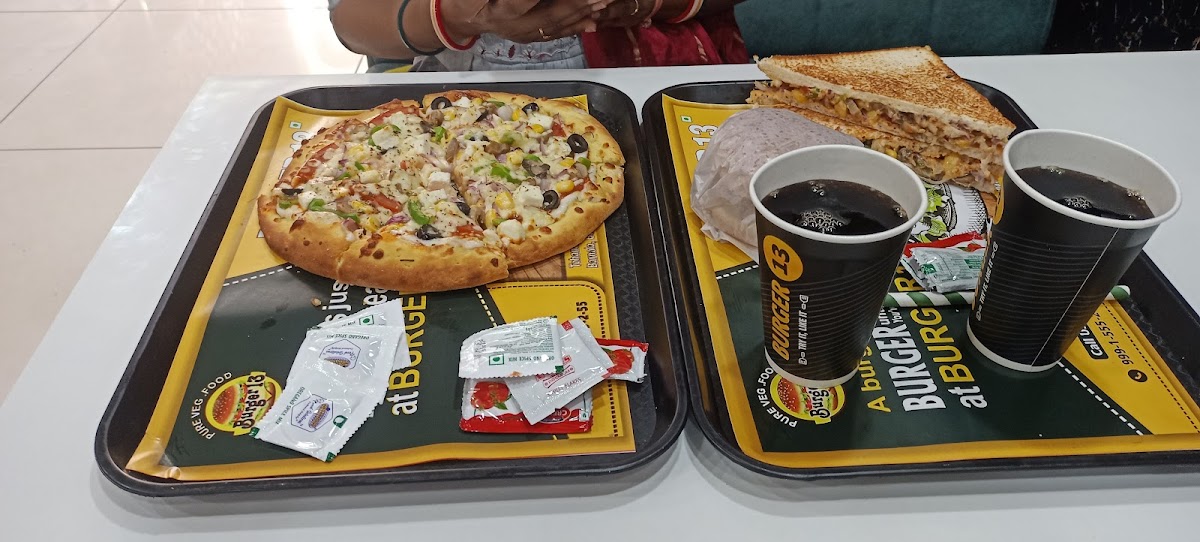 Black Bird Hotel &Cafe - 5