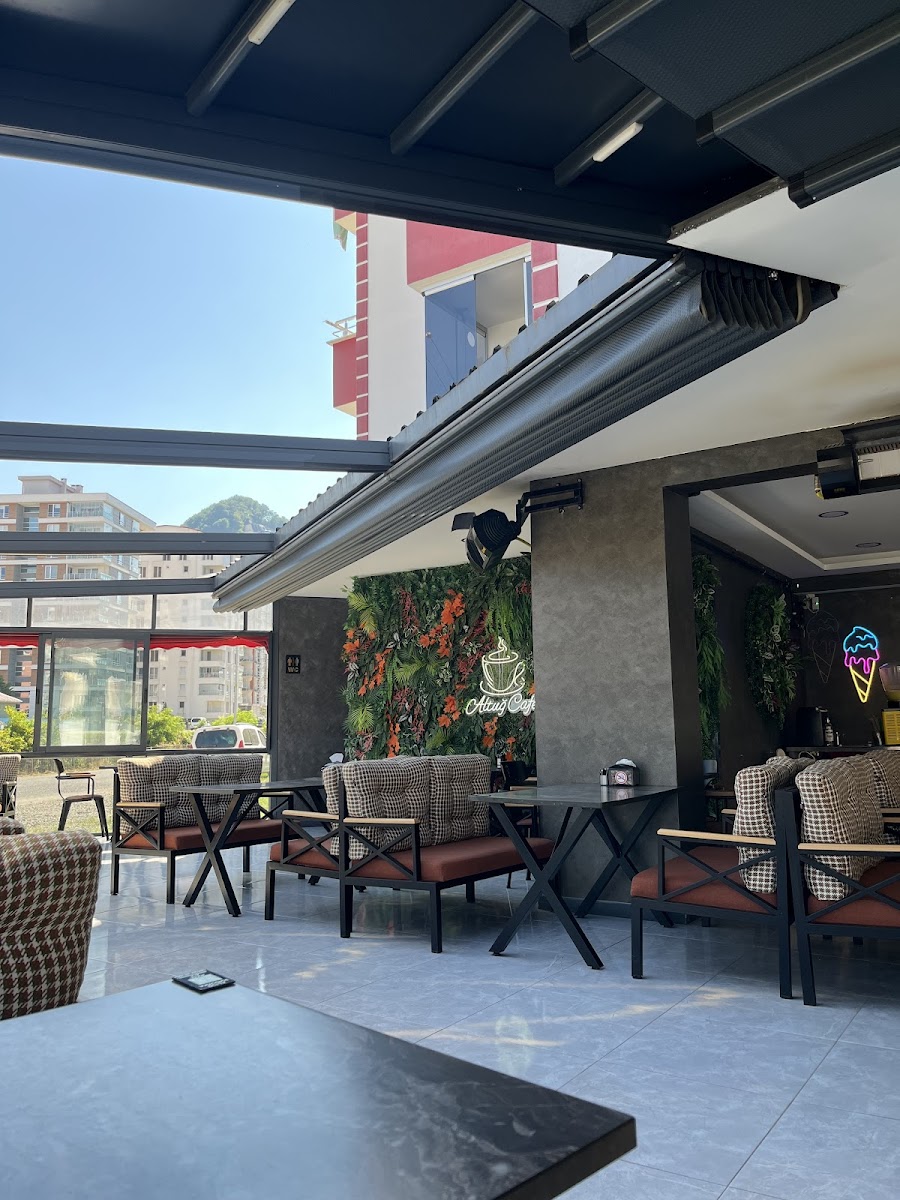 Altuğ Dondurma Cafe - 6