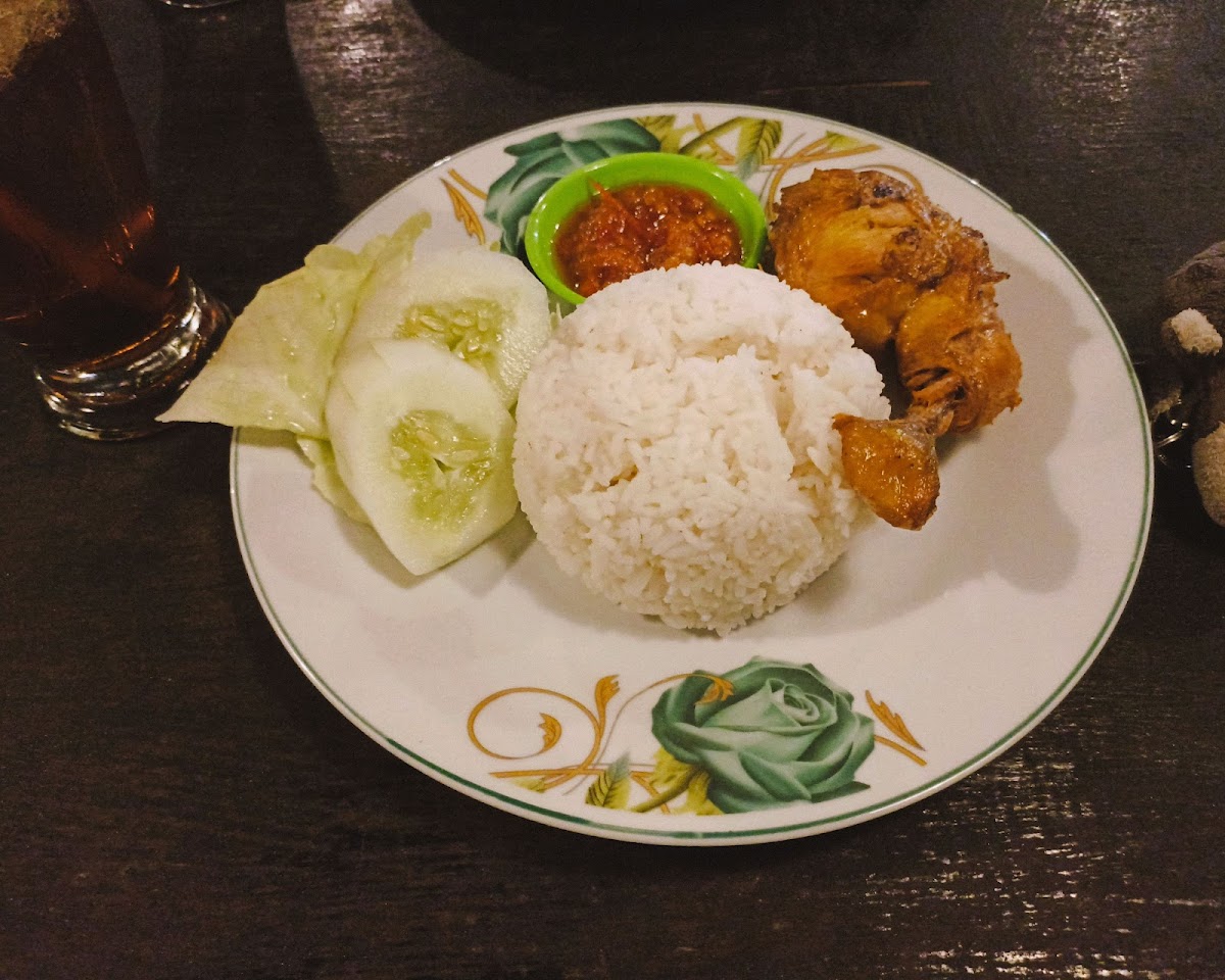 New Black Area Cafe - 3