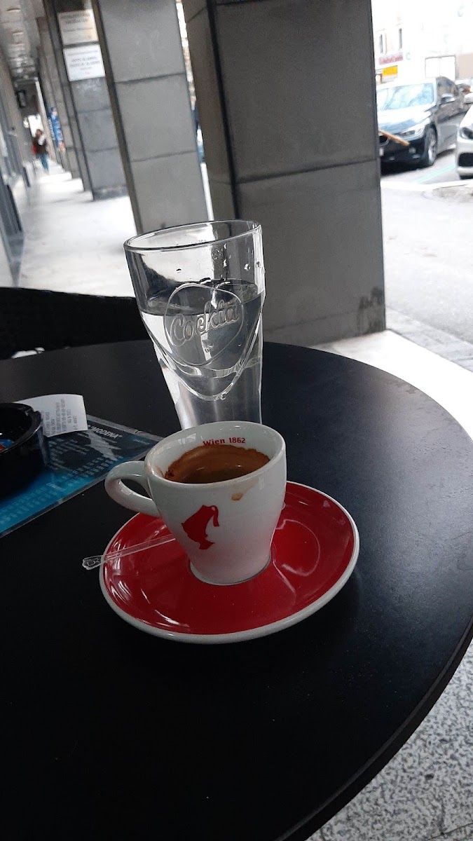 Cafe Bar Modena - 2