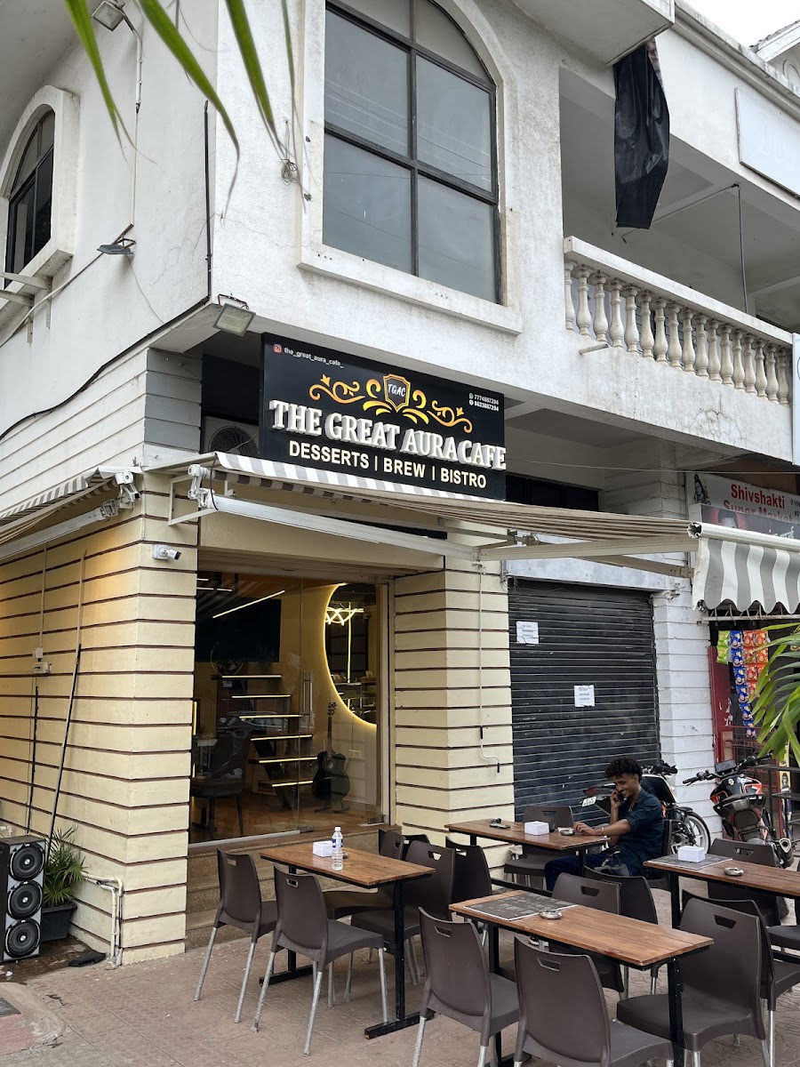 The Great Aura Cafe