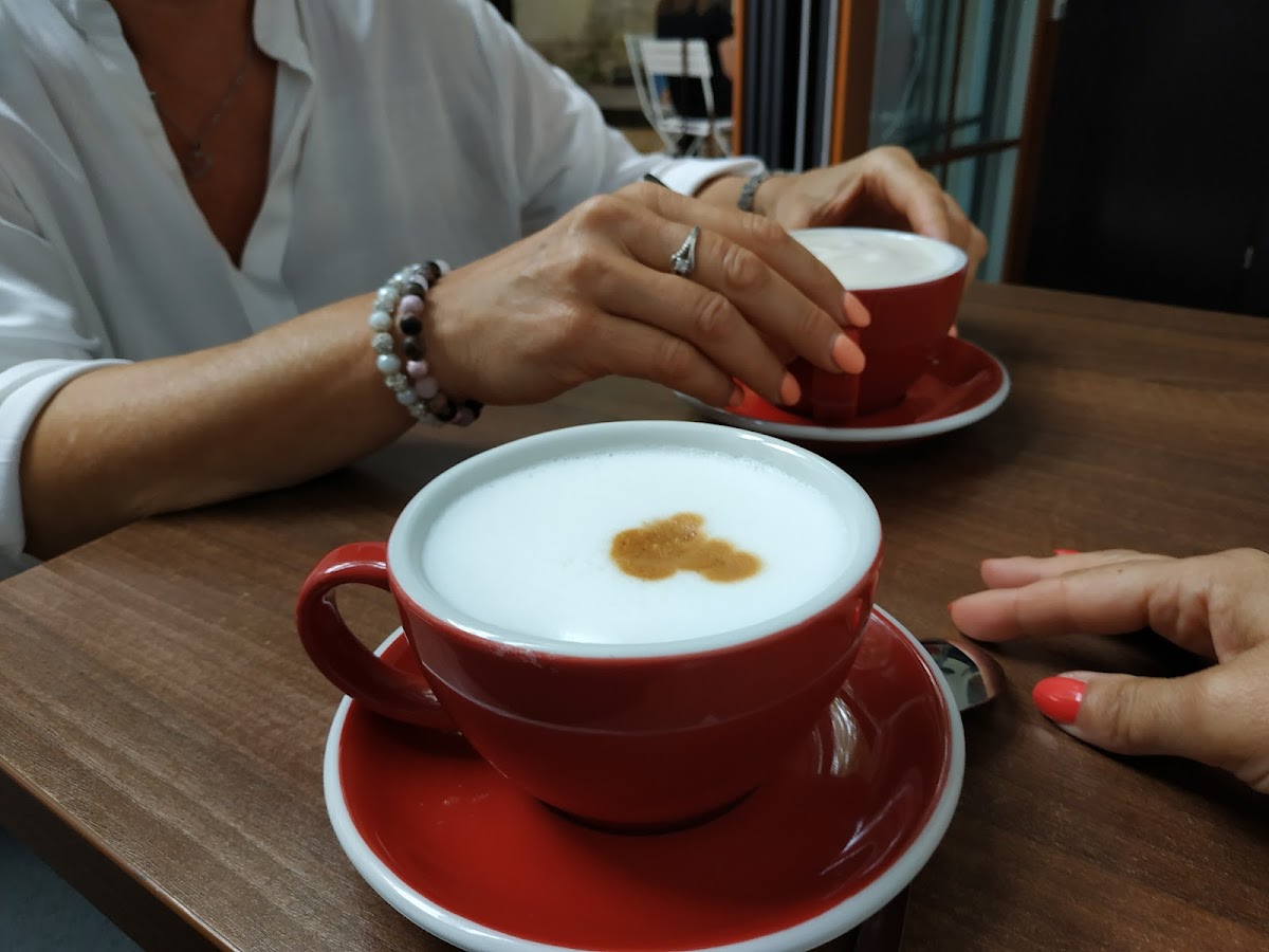 Kafe uprostřed - 10