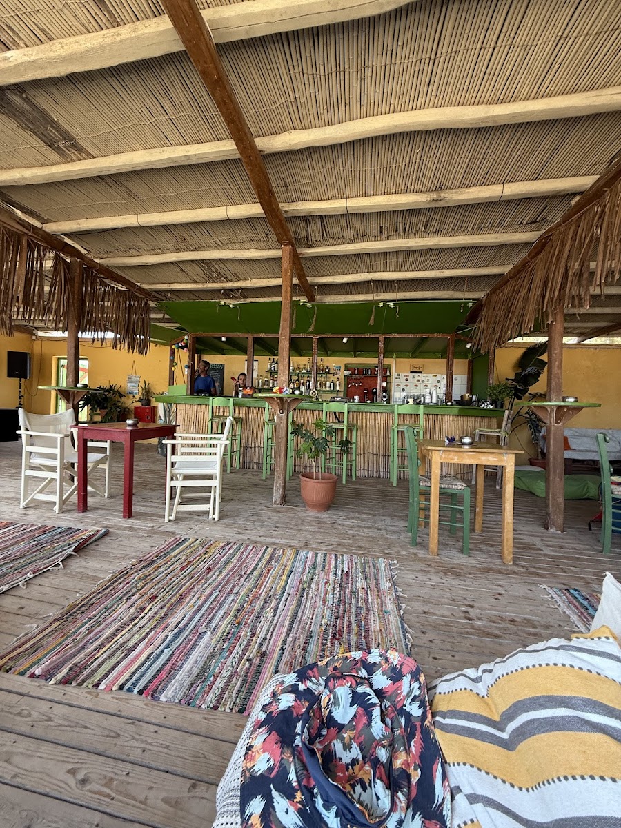 Spot One Surf Club Café