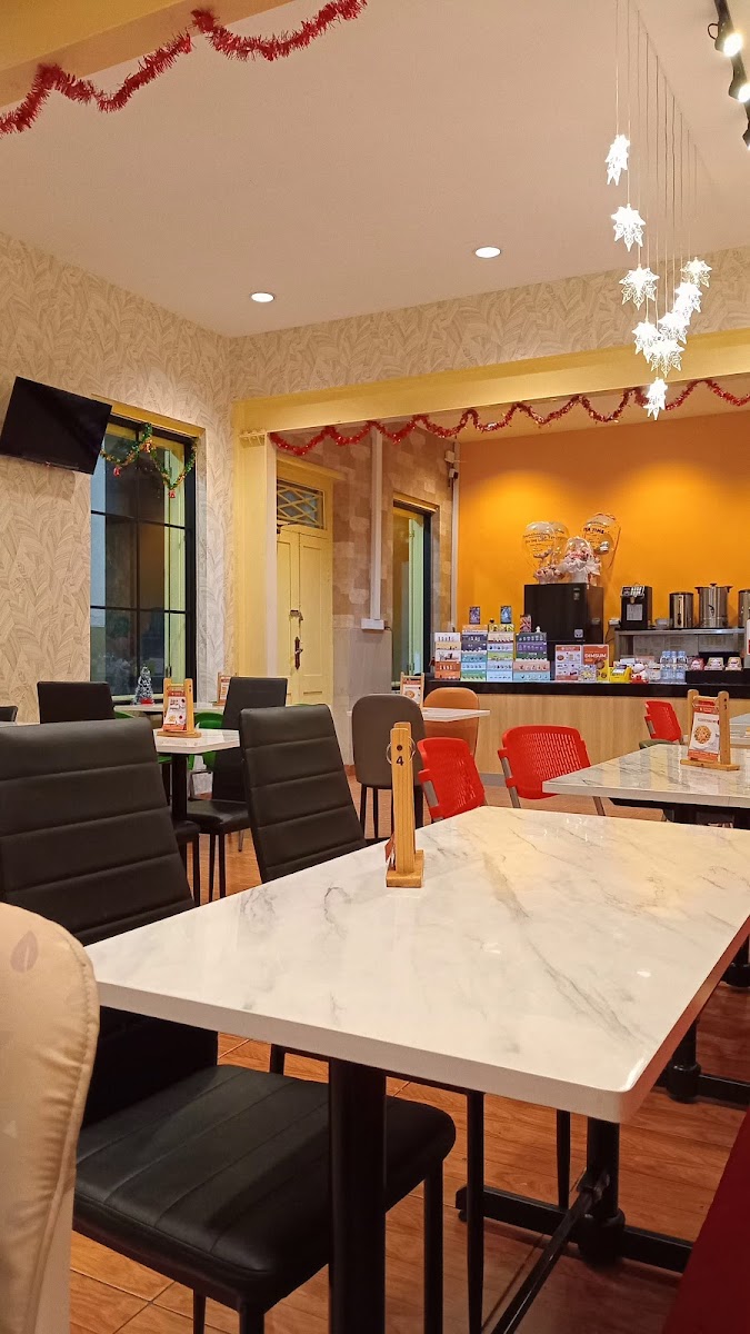 Tea Time Cafe Gajah Mada