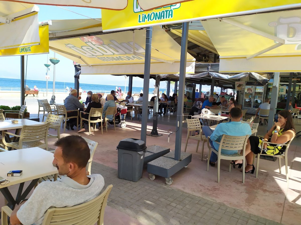 Yıldız Cafe Mudanya