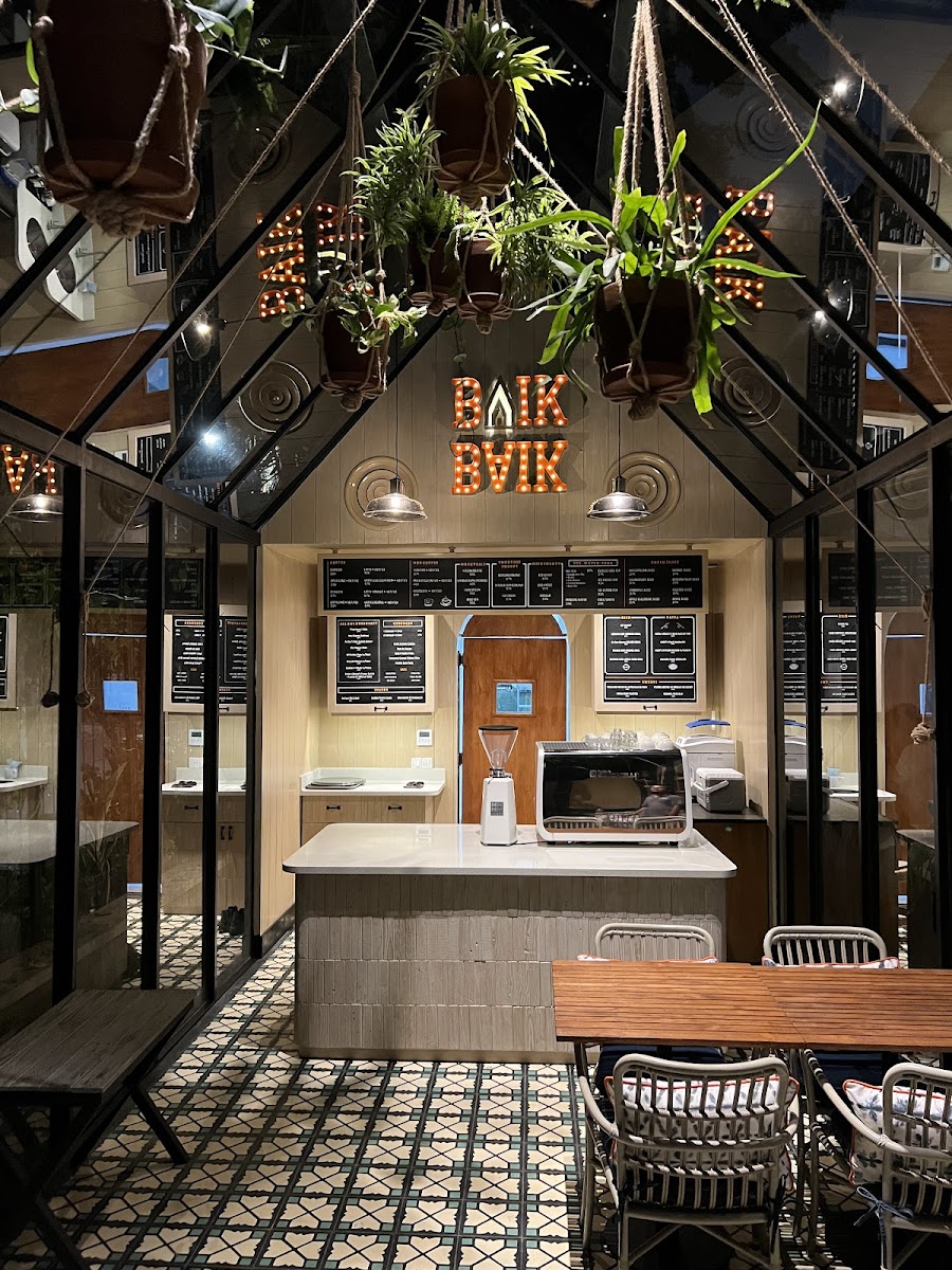 Baik Baik Garden Cafe