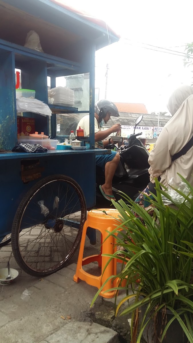 WARKOP MBAKUNG