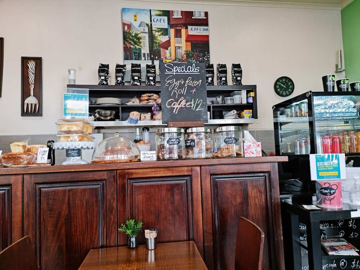 Di Marko's Off Centre Cafe