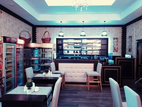 ''COFFEE HOUSE'' CAFE / VIP KARAOKE