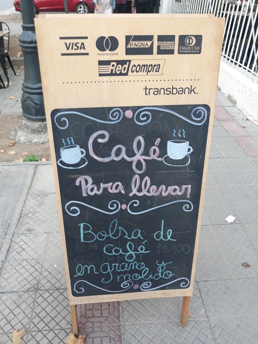 Rincón Jules Cafetería - 2