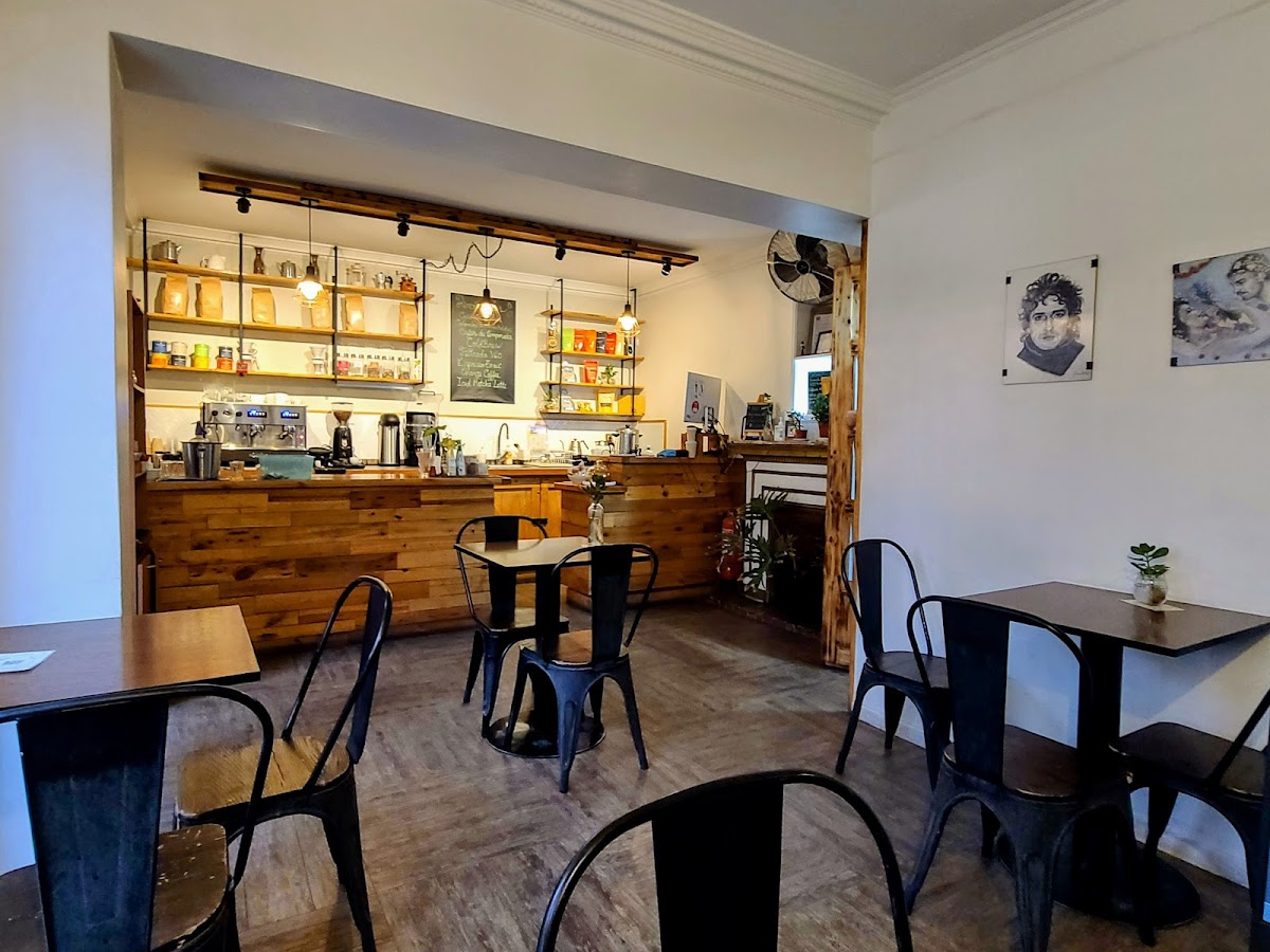 Rincón Jules Cafetería - 4