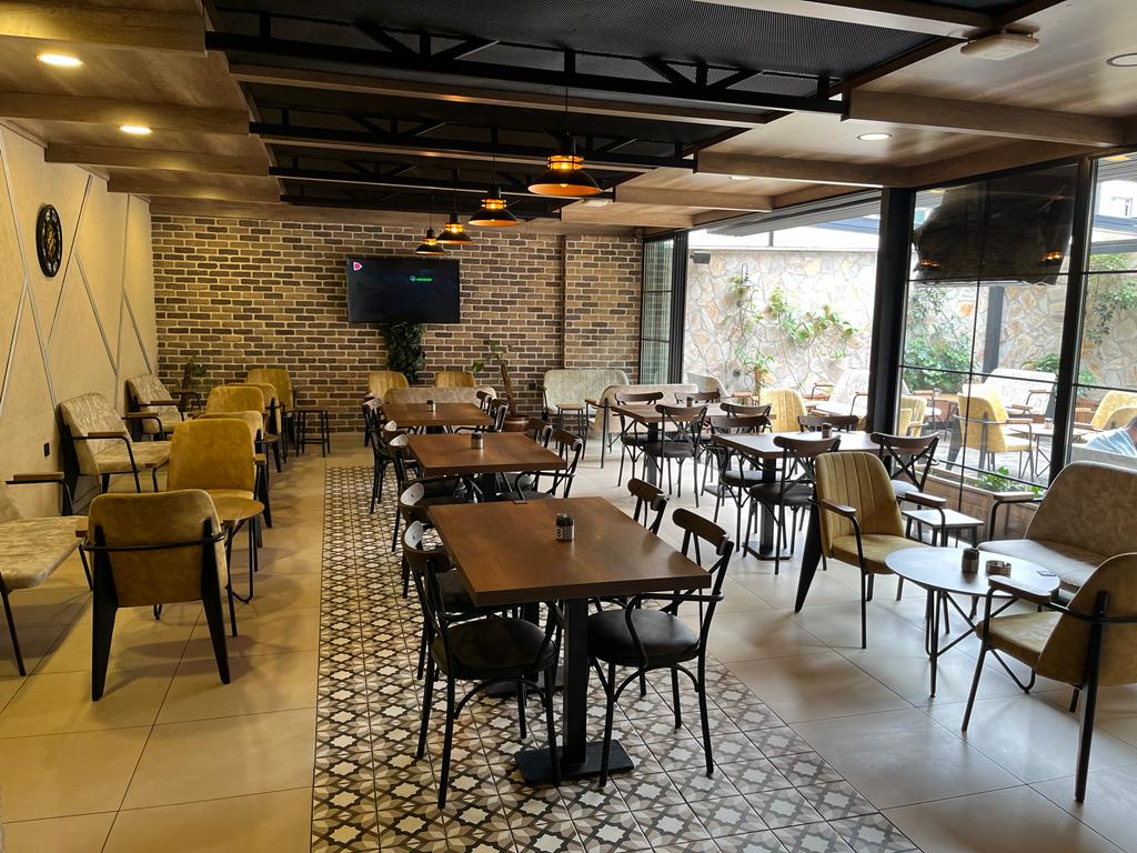 King's Garden & Cafe - 4