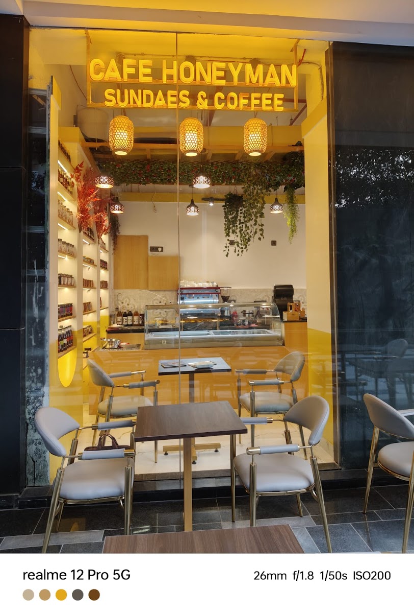 Cafe Honeyman Gurugram Gurgaon (Elan Epic)