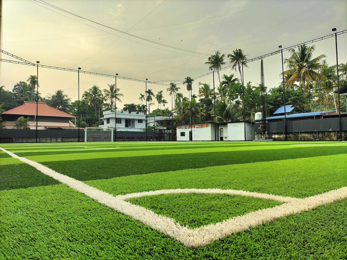 Maalviis Turf & Resto-Cafe