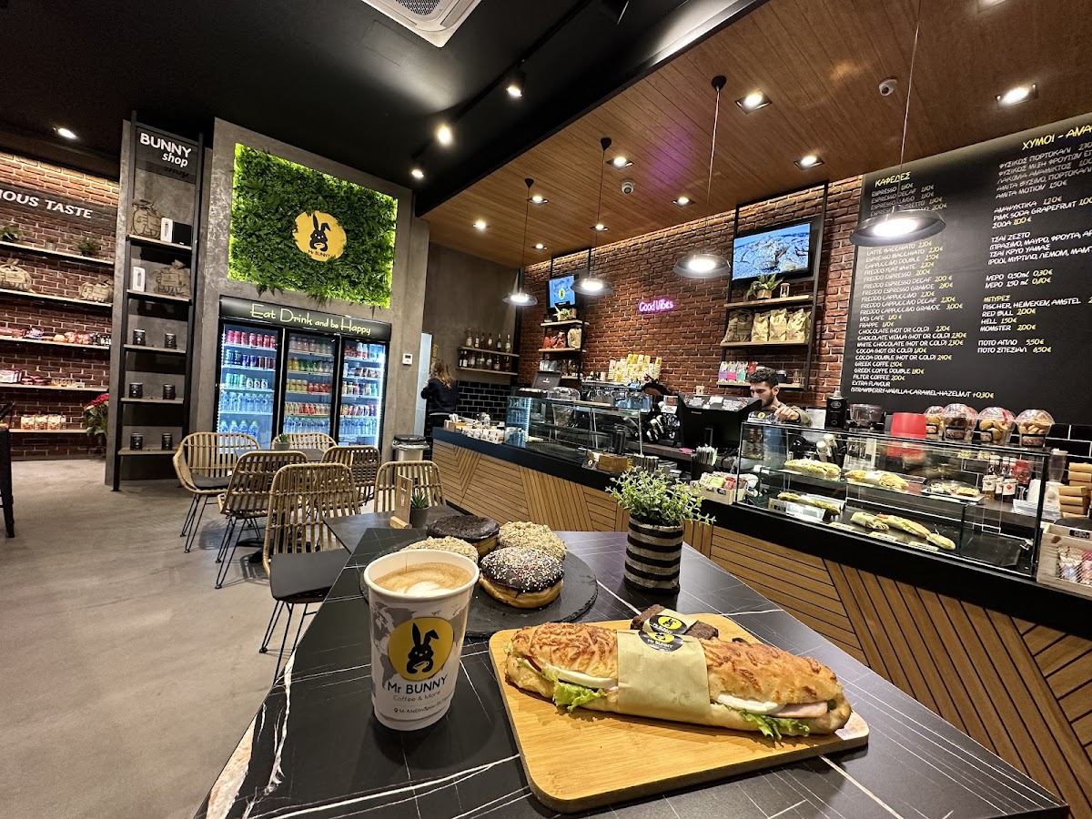 Mr BUNNY coffee Μ.Αλεξάνδρου 51 - 9